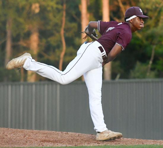 Late rally comes up short for Benjamin Russell