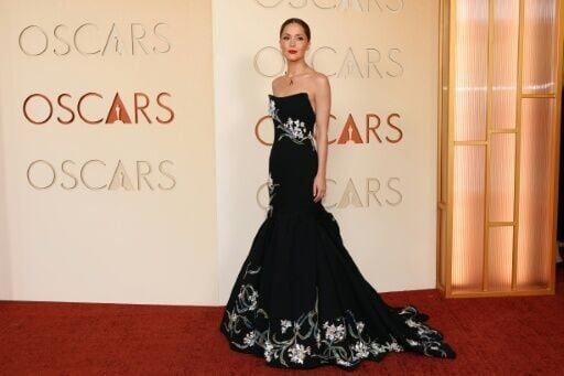 Best actress nominee Rose Byrne wore Dior for the big night