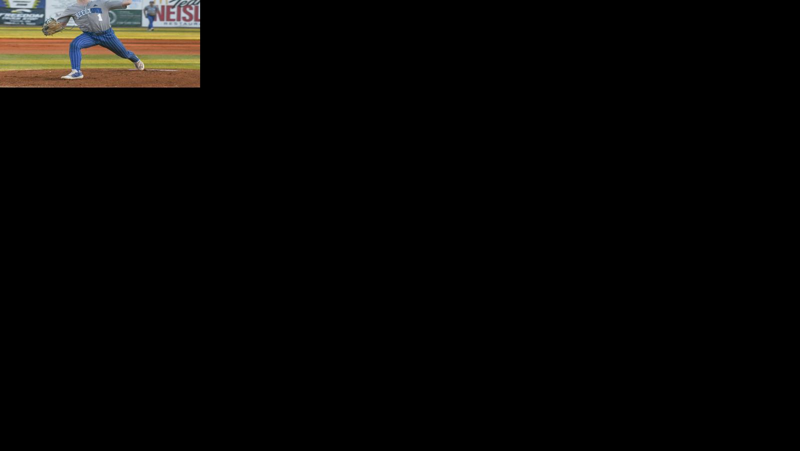 Reeltown's balanced attack on display against Dadeville