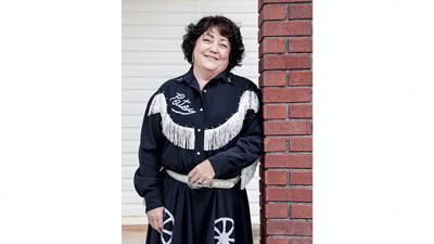 Patsy Cline lives on through Dadeville singer