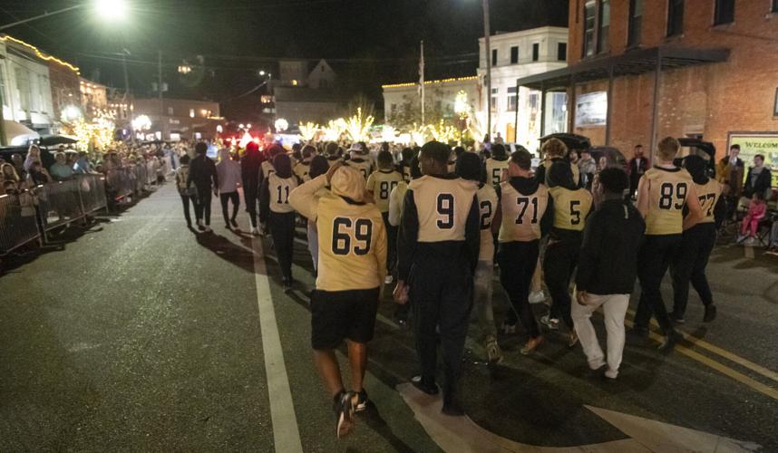 PHOTOS: Christmas on the Coosa