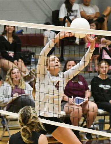 PHOTOS: Horseshoe Bend volleyball visits Elmore County