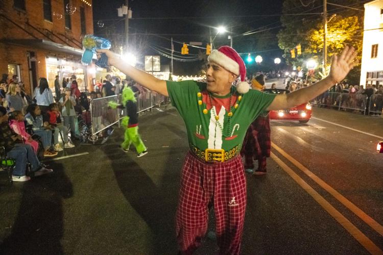 PHOTOS: Christmas on the Coosa