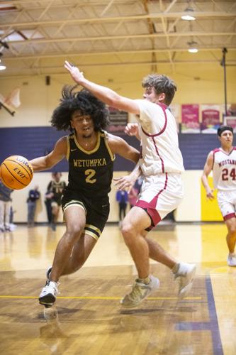 PHOTOS: Wetumpka boys basketball takes on Stanhope Elmore