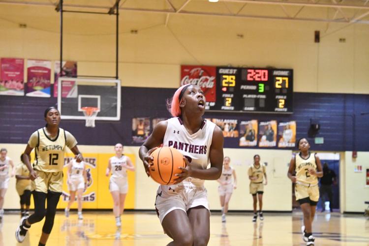 PHOTOS: Wetumpka girls defeat Elmore County, 46-41