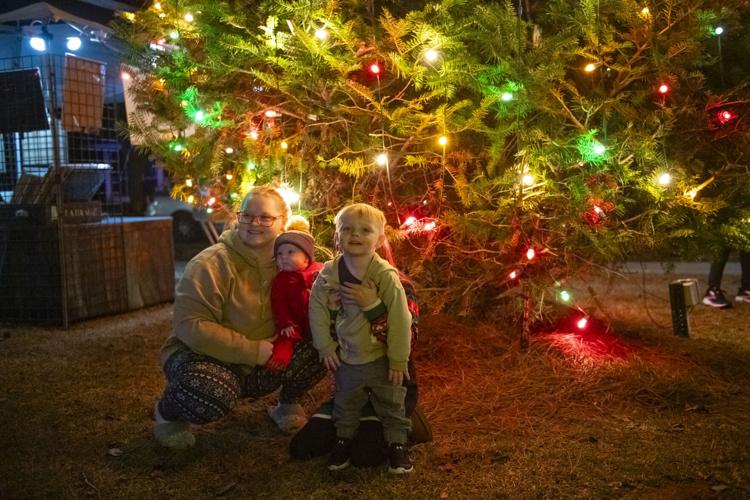 20251212 Tallassee Tree Lighting 004.jpg