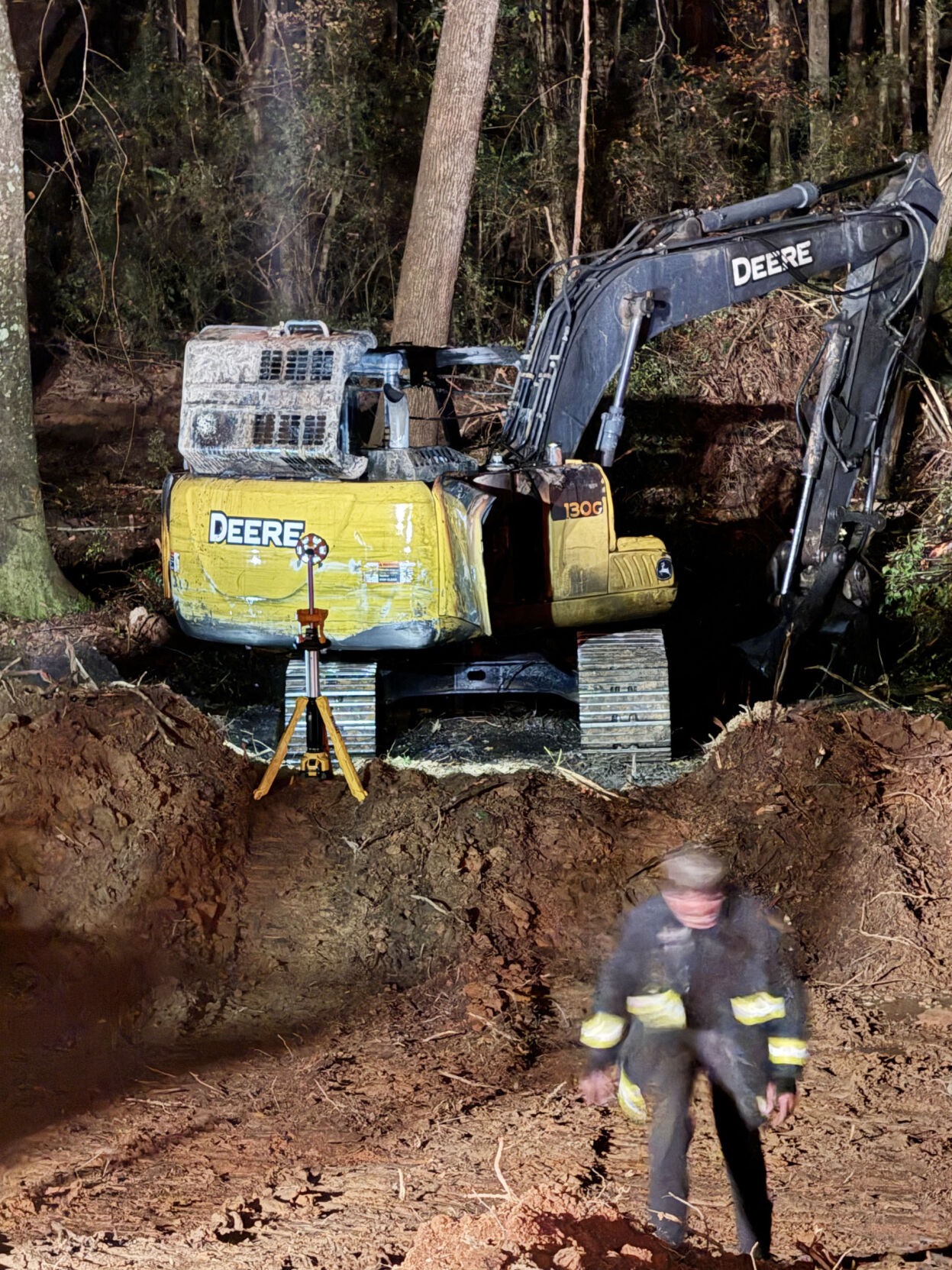 Fire damages excavator near Eclectic