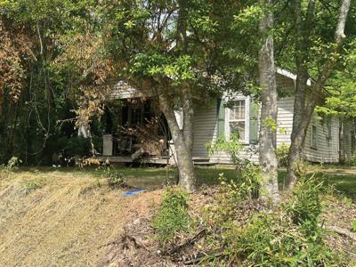 Council looks into condemnation building code