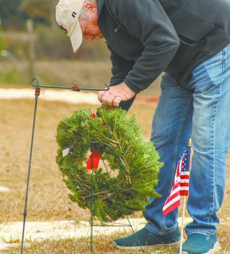 Dadeville honors veterans on National Wreaths Across America Day