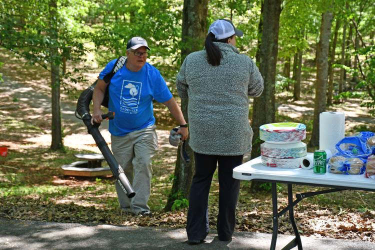 PHOTOS: Hellas Fibers and Beautification Board volunteers spruce up Keebler Park