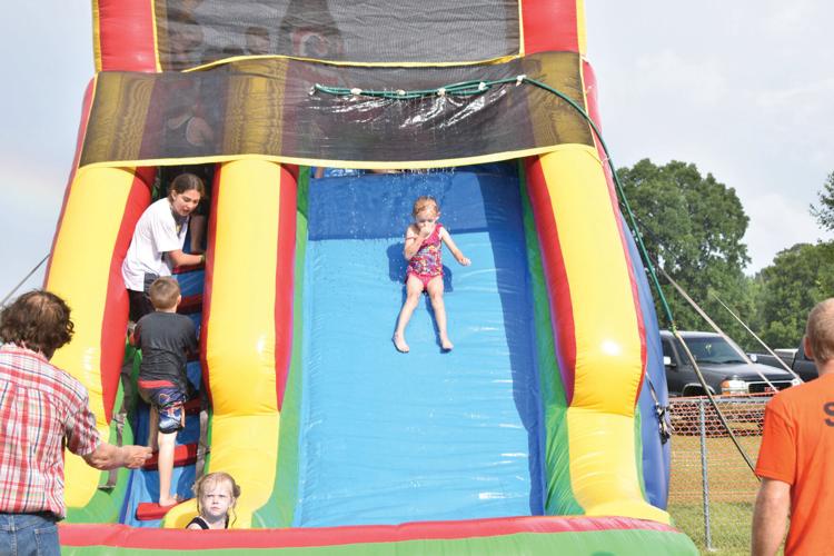 Seventh annual bash in Hackneyville draws crowd