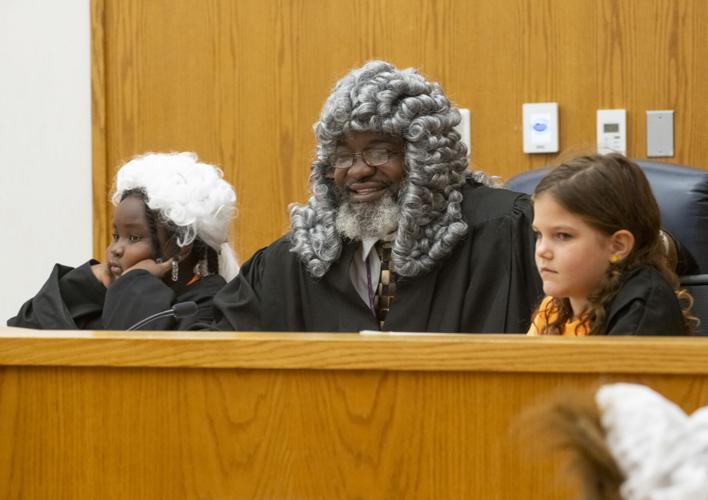 PHOTOS: Trial and escape of Gold E. Locks