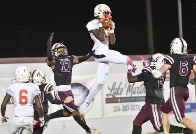 Elmore County drops heartbreaker to Valley
