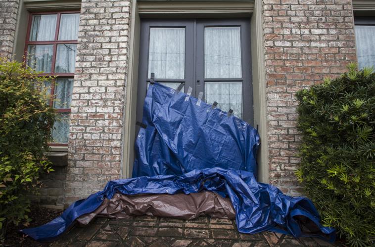 As Harvey arrives, officials anticipate days of flooding