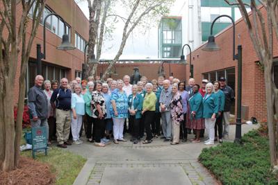 Volunteers the cog of Russell Medical