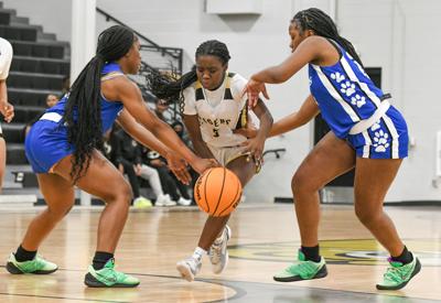 120325 dadeville girls basketball.jpg