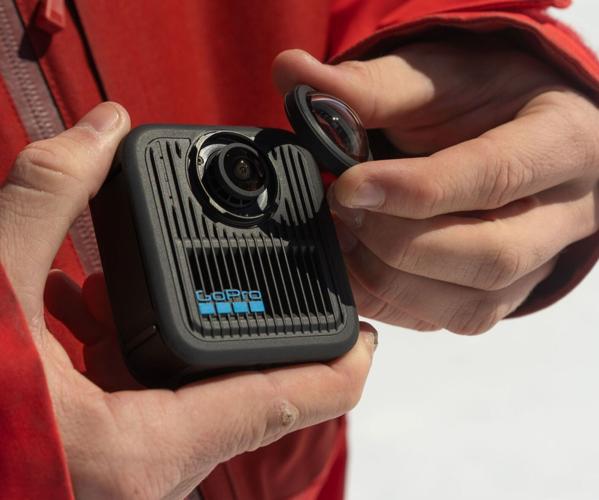 GoPro's MAX2 360 camera Lens Replacement Kit comes with two twist-and-go replacement lenses to simply swap out a damaged lens instead of replacing the entire camera—no calibration necessary. The lenses are made from extremely durable, water-repelling op...
