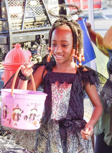 102426 AC Trunk or Treat 2.jpg