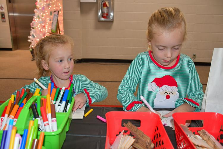 120325 family advent1.jpg