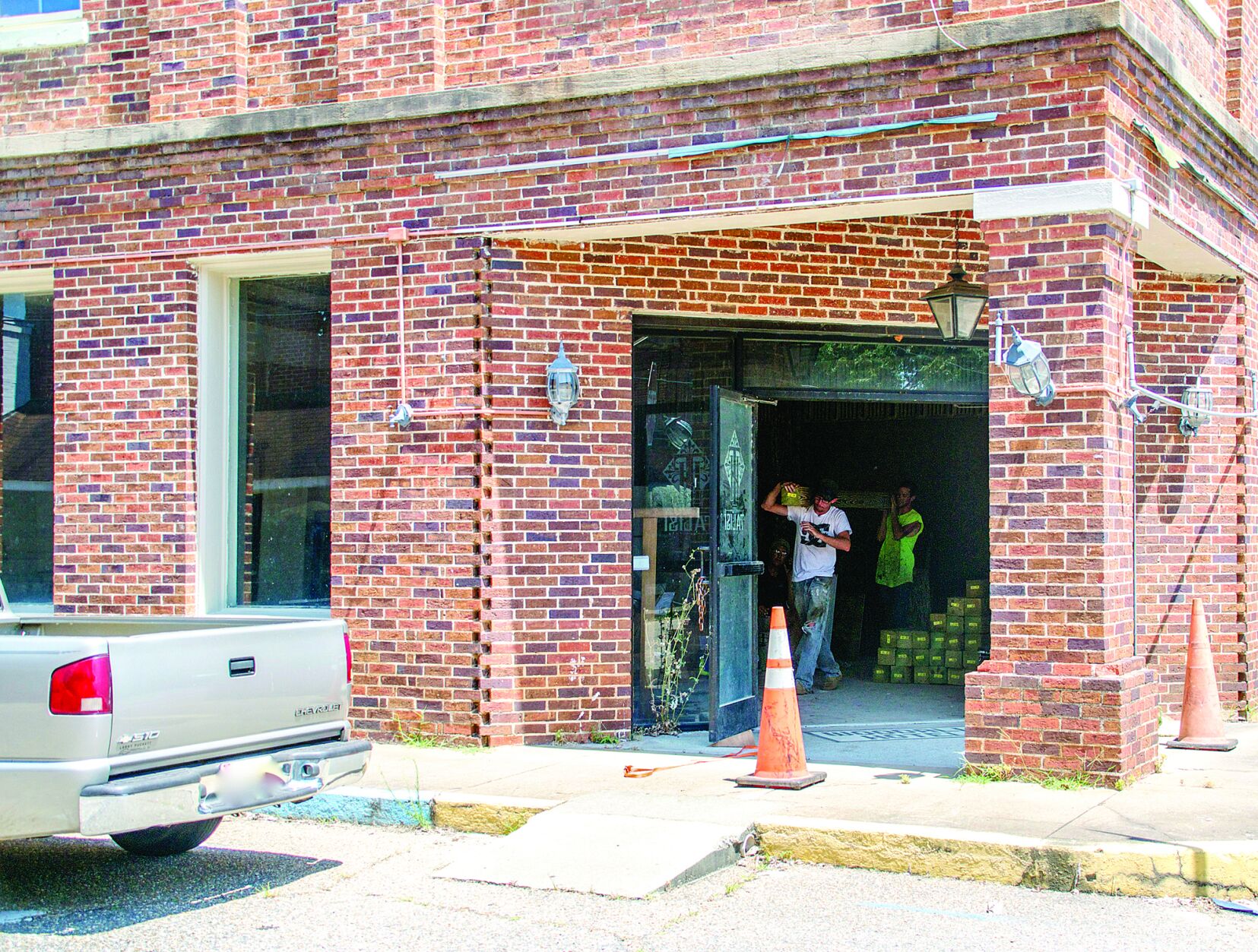Work begins at the Hotel Talisi