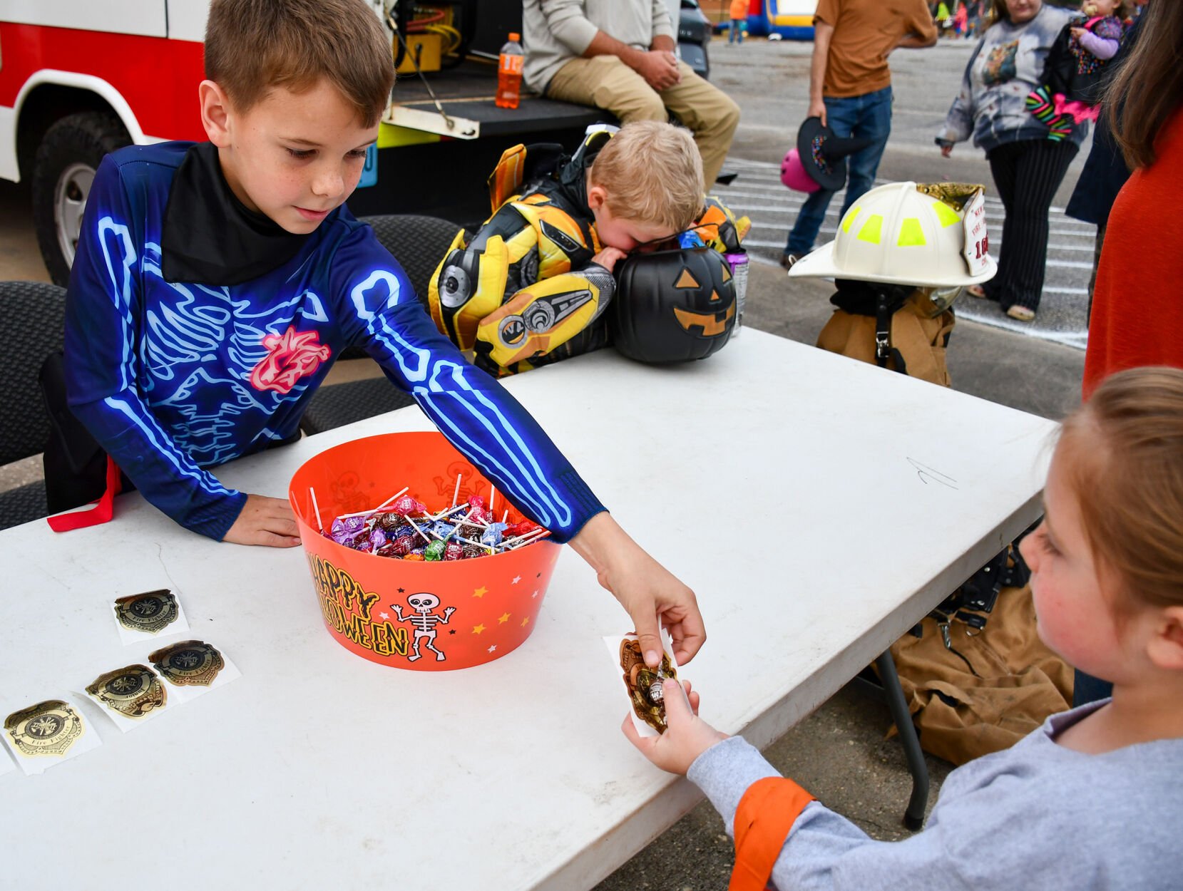 102529 NS trunk or treat25.jpg