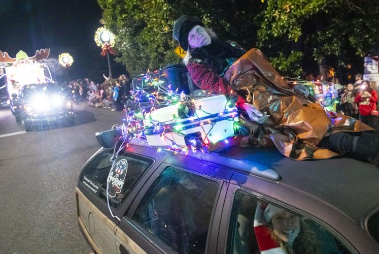 PHOTOS: Christmas on the Coosa