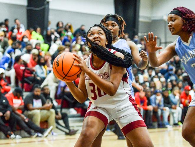 PHOTOS: Stanhope Elmore hosts Calhoun to cap off opening week