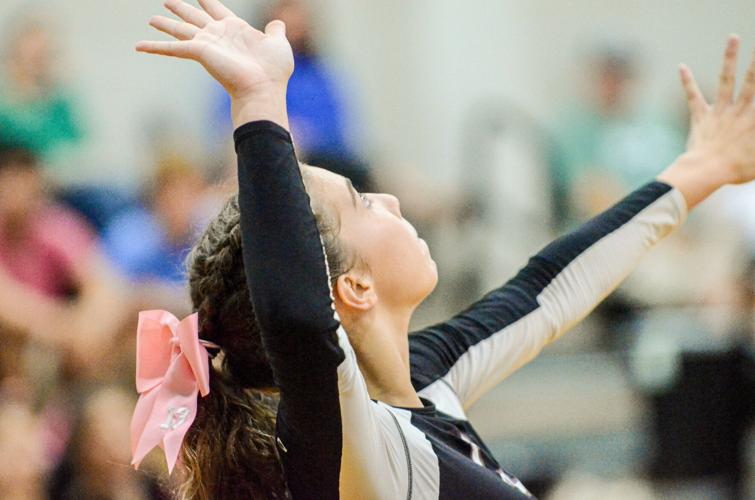 PHOTOS: Holtville takes down Elmore County for first time since 2007