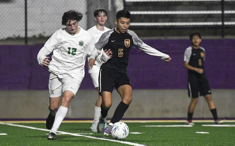 030426 boys holt-tall soccer 10.jpg