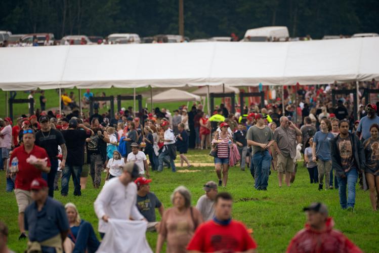Photos:Trump hosts rally in Cullman