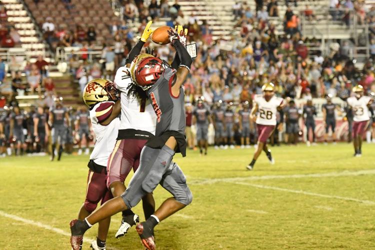 Offense rolls as Stanhope Elmore wins region opener