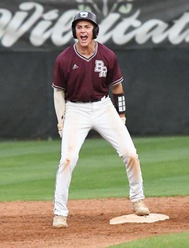 Late rally comes up short for Benjamin Russell