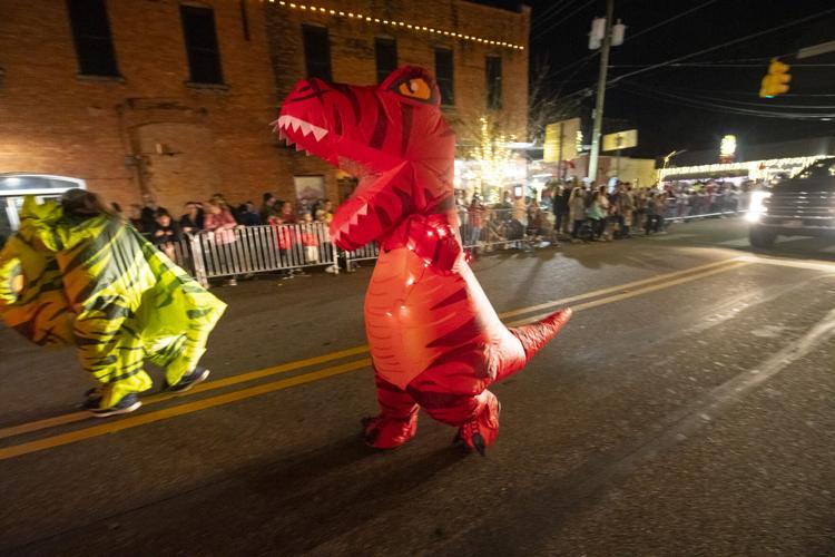 PHOTOS: Christmas on the Coosa