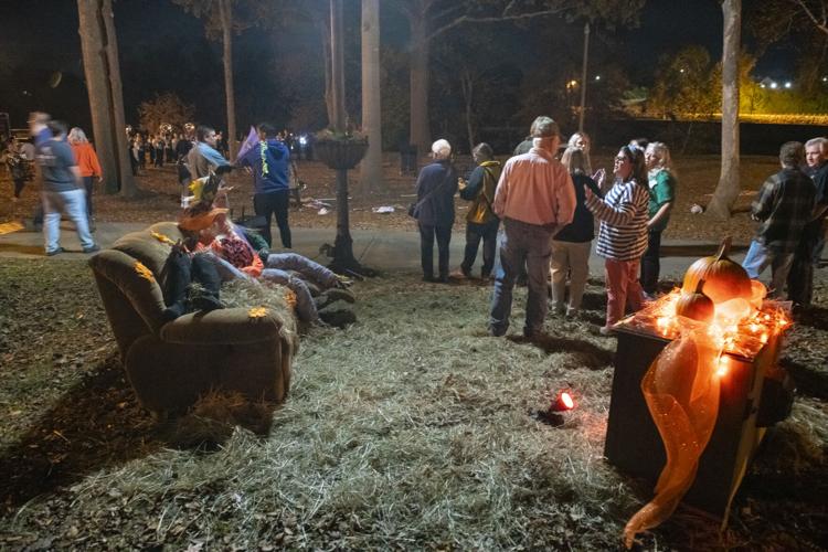 PHOTOS: A Scarecrow of a Tailgate