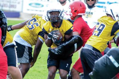 Dadeville holds off till Monday to begin workouts