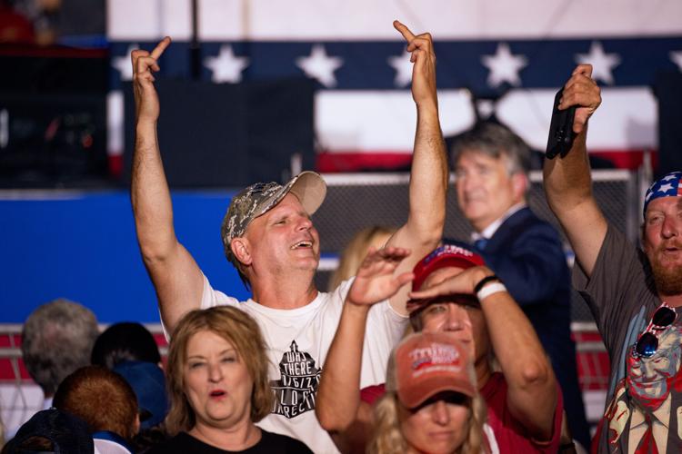 Photos:Trump hosts rally in Cullman