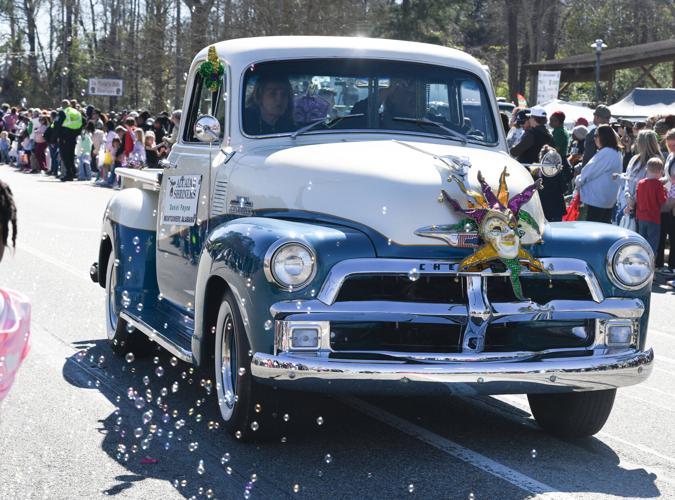 021126-millbrook mardi gras11.jpg