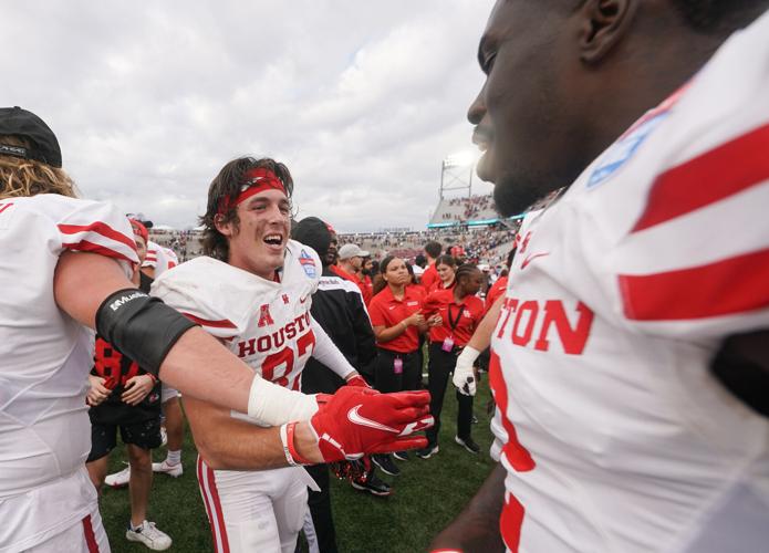 PHOTOS: Auburn and Houston duke it out at the Birmingham Bowl