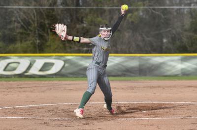 031826 edgewood softball 01.jpg