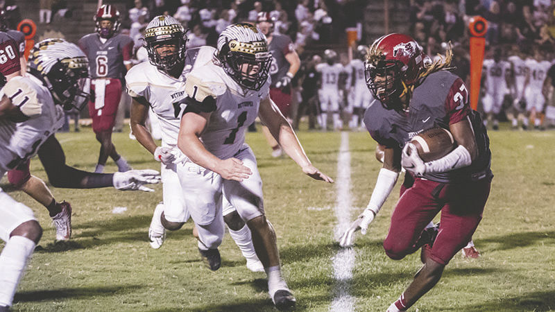 Former Wetumpka football stars face off in SWAC matchup