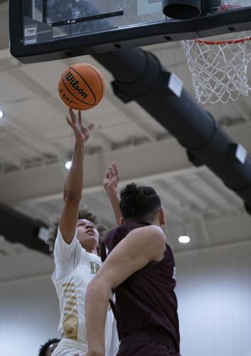 Wetumpka claims Class 6A Area 5 title with nail-biter over Benjamin Russell