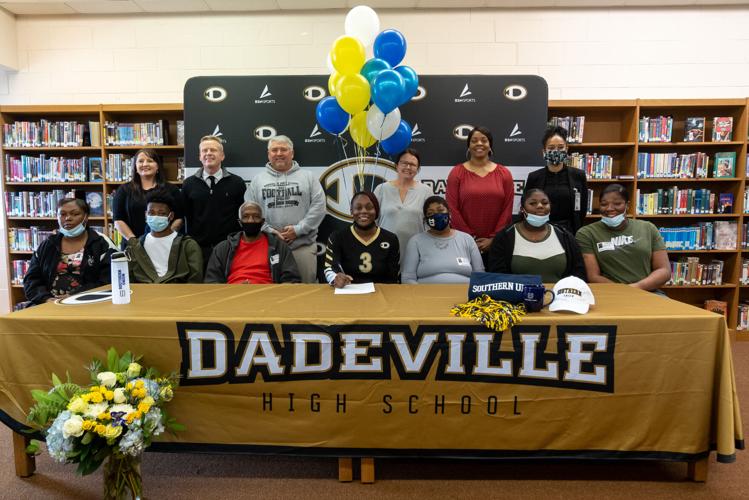 Dadeville Signing