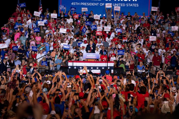 Photos:Trump hosts rally in Cullman