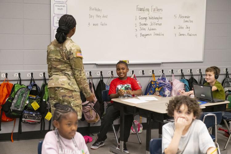PHOTOS: Wetumpka Elementary student surprised by Veteran sister