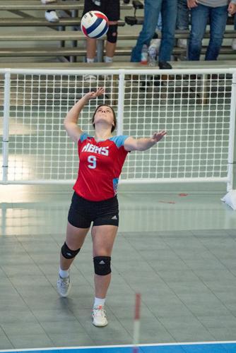 PHOTOS: Horseshoe Bend Competes in Super Regional Volleyball Tournament