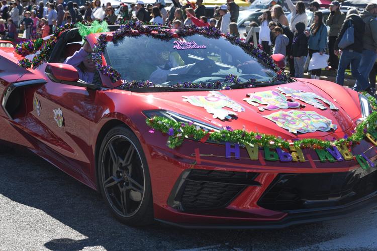 021126-millbrook mardi gras29.jpg