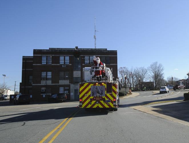 PHOTOS: Santa visits Alexander City