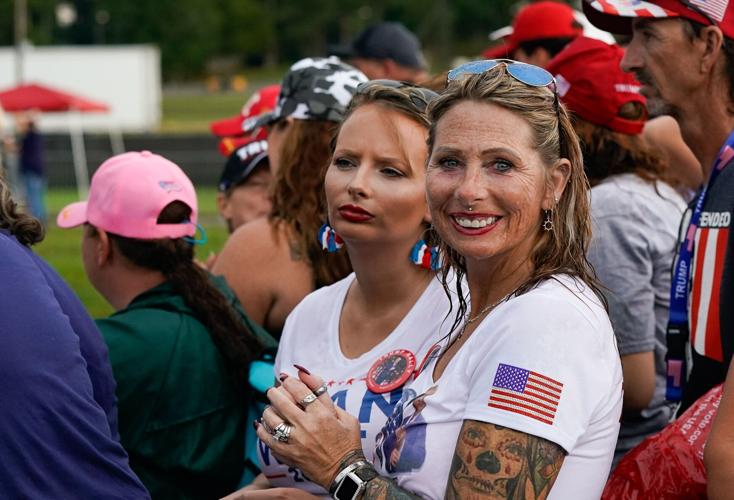 Photos:Trump hosts rally in Cullman