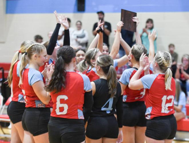 101726-HBS volleyball3.jpg