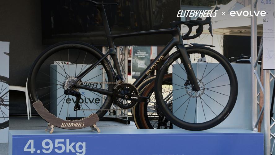 (4.95 kg complete evolve road bike, credit@evolvebicycles_)